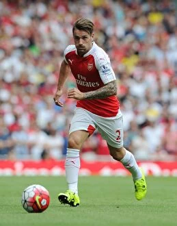 Images Dated 9th August 2015: Mathieu Debuchy in Action: Arsenal vs. West Ham United (2015-16) - Emirates Stadium