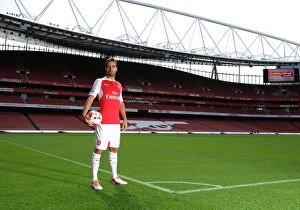 Mathieu Flamini (Arsenal). Arsenal 1st Team Photcall and Training Session. Emirates