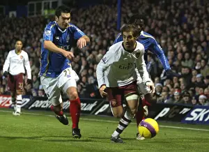 Mathieu Flamini (Arsenal) Richard Hughes (Portsmouth)