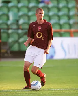 Matthew Connolly Scores in Arsenal's 5-2 Victory over Leicester City Reserves (August 30, 2005)