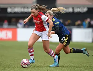 McCabe vs Russo: A Showdown in FA WSL Clash - Arsenal Women vs Manchester United Women