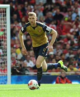 Per Mertesacker in Action: Arsenal vs Lyonnais, Emirates Cup 2015/16
