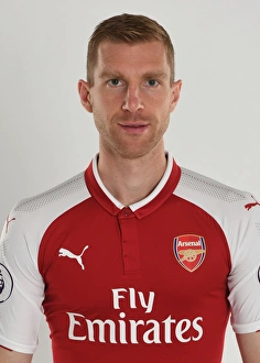 Per Mertesacker at Arsenal 2017-18 Team Photocall