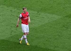 Arsenal V Manchester United 2012-13 Prints: Per Mertesacker (Arsenal). Arsenal 1: 1 Manchester United. Barclays Premier League