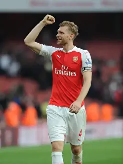 Per Mertesacker (Arsenal). Arsenal 3: 0 Manchester United. Barclays Premier League