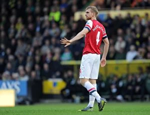 Images Dated 20th October 2012: Per Mertesacker (Arsenal). Norwich City 1: 0 Arsenal. Barclays Premier League