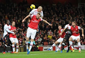 Per Mertesacker (Arsenal0 Martin Skrtel (Liverpool). Arsenal 2:0 Liverpool. Barclays Premier League Per Mertesacker (Arsenal0 Martin Skrtel (Liverpool). Arsenal 2:0 Liverpool. Barclays Premier League