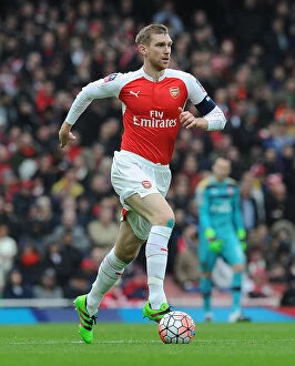 Arsenal v Hull City - FA Cup 2015-16 Collection: Per Mertesacker in FA Cup Action: Arsenal vs Hull City at The Emirates