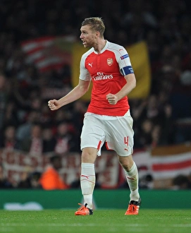 Arsenal V Bayern Munich 2015/16 Prints: Per Mertesacker's Exultant Moment: Arsenal vs. FC Bayern Munich, 2015 Champions League