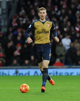 West Bromwich Albion V Arsenal 2015-16 Prints: Per Mertesacker's Intense Focus: Arsenal vs. West Bromwich Albion (November 2015)