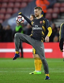 Per Mertesacker's Pre-Match Routine: Southampton vs. Arsenal, Emirates FA Cup 2016-17