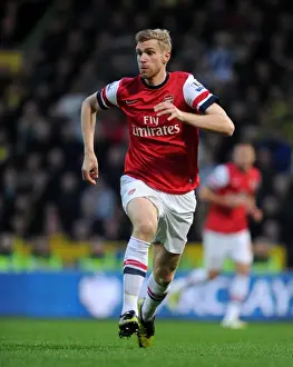 Per Mertesacker's Unwavering Concentration: Norwich City vs Arsenal (2012)