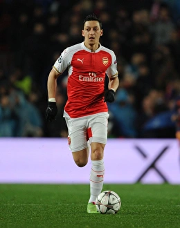 Barcelona V Arsenal 2015-16 Prints: Mesut Ozil in Action: Arsenal vs. Barcelona, UEFA Champions League 2015-16