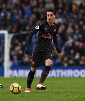 Images Dated 4th March 2018: Mesut Ozil in Action: Arsenal vs. Brighton & Hove Albion, Premier League 2017-18