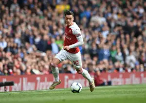 Mesut Ozil in Action: Arsenal vs Brighton & Hove Albion, Premier League 2018-19