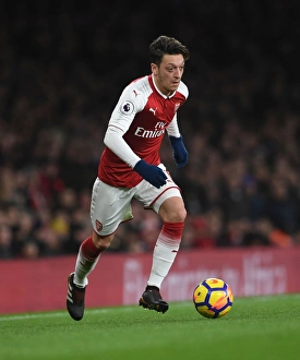 Arsenal V Chelsea 2017-18 Prints: Mesut Ozil in Action: Arsenal vs. Chelsea, Premier League 2017-18