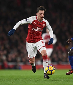 Arsenal V Chelsea 2017-18 Prints: Mesut Ozil in Action: Arsenal vs. Chelsea, Premier League 2017-18