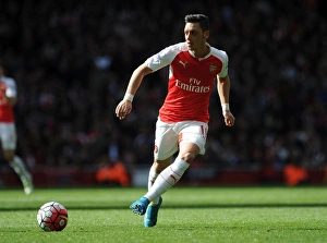 Arsenal V Crystal Palace 2015-16 Prints: Mesut Ozil in Action: Arsenal vs Crystal Palace, Premier League 2015-16