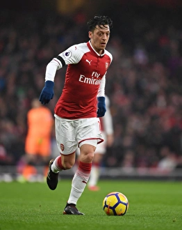 Arsenal V Crystal Palace 2017-18 Prints: Mesut Ozil in Action: Arsenal vs Crystal Palace, Premier League 2017-18