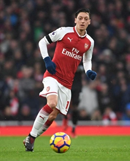 Arsenal V Crystal Palace 2017-18 Prints: Mesut Ozil in Action: Arsenal vs. Crystal Palace, Premier League 2017-18