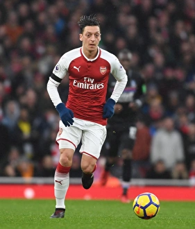 Arsenal V Crystal Palace 2017-18 Prints: Mesut Ozil in Action: Arsenal vs Crystal Palace, Premier League 2017-18