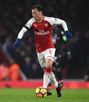 Arsenal V Crystal Palace 2017-18 Prints: Mesut Ozil in Action: Arsenal vs Crystal Palace, Premier League 2017-18