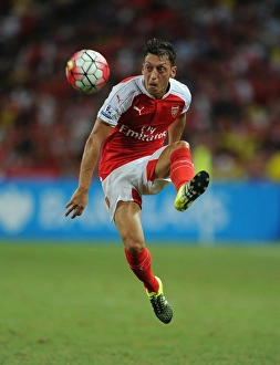 Mesut Ozil in Action: Arsenal vs. Everton, 2015-16 Asia Trophy, Singapore
