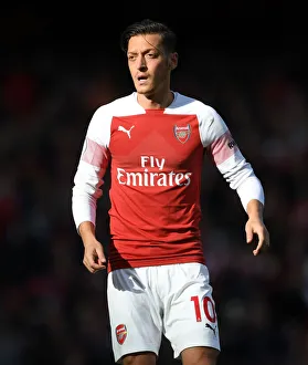 Arsenal V Everton 2018-19 Prints: Mesut Ozil in Action: Arsenal vs. Everton, Premier League 2018-19