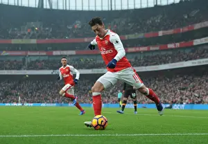 Arsenal V Hull City 2016-17 Prints: Mesut Ozil in Action: Arsenal vs. Hull City (Premier League 2016-17)