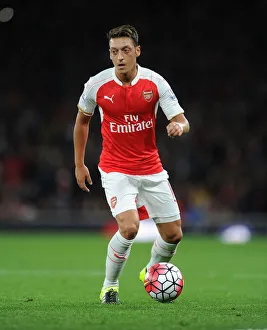 Mesut Ozil in Action: Arsenal vs. Liverpool, Premier League 2015/16