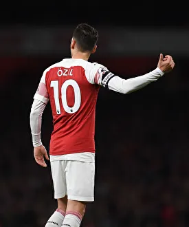 Mesut Ozil in Action: Arsenal vs. Liverpool, Premier League 2018-19