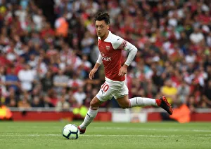 Arsenal V Manchester City 2018-19 Prints: Mesut Ozil in Action: Arsenal vs Manchester City, Premier League 2018-19