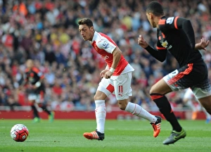 Arsenal V Manchester United 2015/16 Prints: Mesut Ozil in Action: Arsenal vs Manchester United, Premier League 2015/16