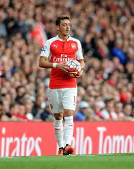 Arsenal V Manchester United 2015/16 Prints: Mesut Ozil in Action: Arsenal vs Manchester United, Premier League 2015/16