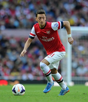 Mesut Ozil in Action: Arsenal vs Norwich City, Premier League 2013-14