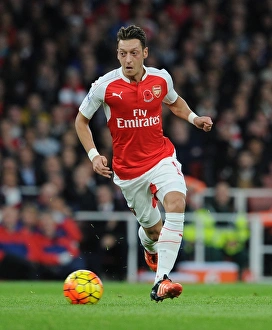 Arsenal V Tottenham Hotspur 2015-16 Prints: Mesut Ozil in Action: Arsenal vs. Tottenham Hotspur, Premier League 2015-16