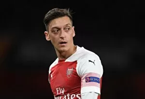 Images Dated 2nd May 2019: Mesut Ozil in Action: Arsenal vs Valencia, UEFA Europa League Semi-Final (2018-19)