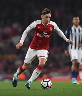 Arsenal V West Bromwich Albion 2017-18 Prints: Mesut Ozil: In Action for Arsenal vs. West Bromwich Albion, Premier League 2017-18