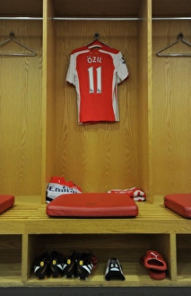 Arsenal V Tottenham Hotspur 2014-15 Prints: Mesut Ozil: Arsenal Changeroom Before Arsenal vs. Tottenham Hotspur (2014-15)
