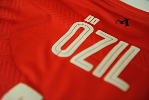 Arsenal V Paris Saint-Germain 2016-17 Prints: Mesut Ozil in Arsenal Changing Room Before Arsenal vs