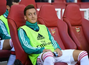 Arsenal V Tottenham Hotspur 2019-20 Prints: Mesut Ozil: Arsenal FC vs. Tottenham Hotspur, Premier League Showdown (2019-20)