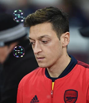 Images Dated 9th December 2019: Mesut Ozil: Arsenal Star Before West Ham United Clash, Premier League 2019-20
