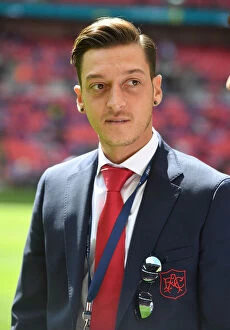 Images Dated 6th August 2017: Mesut Ozil: Arsenal Star's Pre-Match Focus at 2017-18 FA Community Shield vs Chelsea