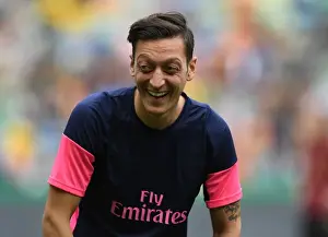 Sporting Lisbon V Arsenal 2018-19 Prints: Mesut Ozil: Arsenal's Star Ready for Europa League Battle against Sporting Lisbon