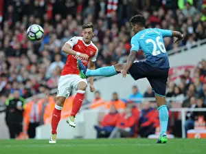 Mesut Ozil Dodges Kyle Naughton: Thrilling Moment from Arsenal vs Swansea City, Premier League 2016-17