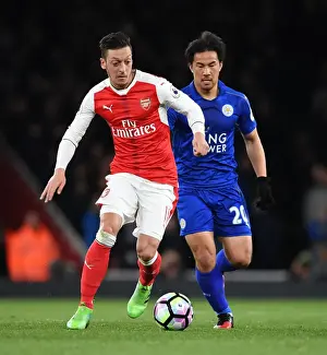 Arsenal V Leicester City 2016-17 Prints: Mesut Ozil Outmaneuvers Shinji Okazaki: Arsenal vs Leicester City, Premier League 2016-17
