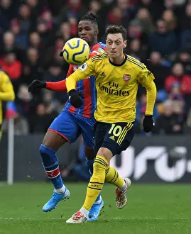 Mesut Ozil Under Pressure: A Tense Clash at Selhurst Park - Crystal Palace vs. Arsenal FC, Premier League 2019-20