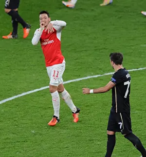 Mesut Ozil Scores First Arsenal Goal: Arsenal FC vs. GNK Dinamo Zagreb, UEFA Champions League, 2015