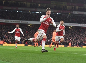 Mesut Ozil Scores the Third Goal: Arsenal vs. Liverpool, Premier League 2017-18