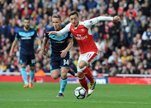 Mesut Ozil vs. Adam Forshaw: Arsenal vs. Middlesbrough, Premier League Showdown (2016-17)